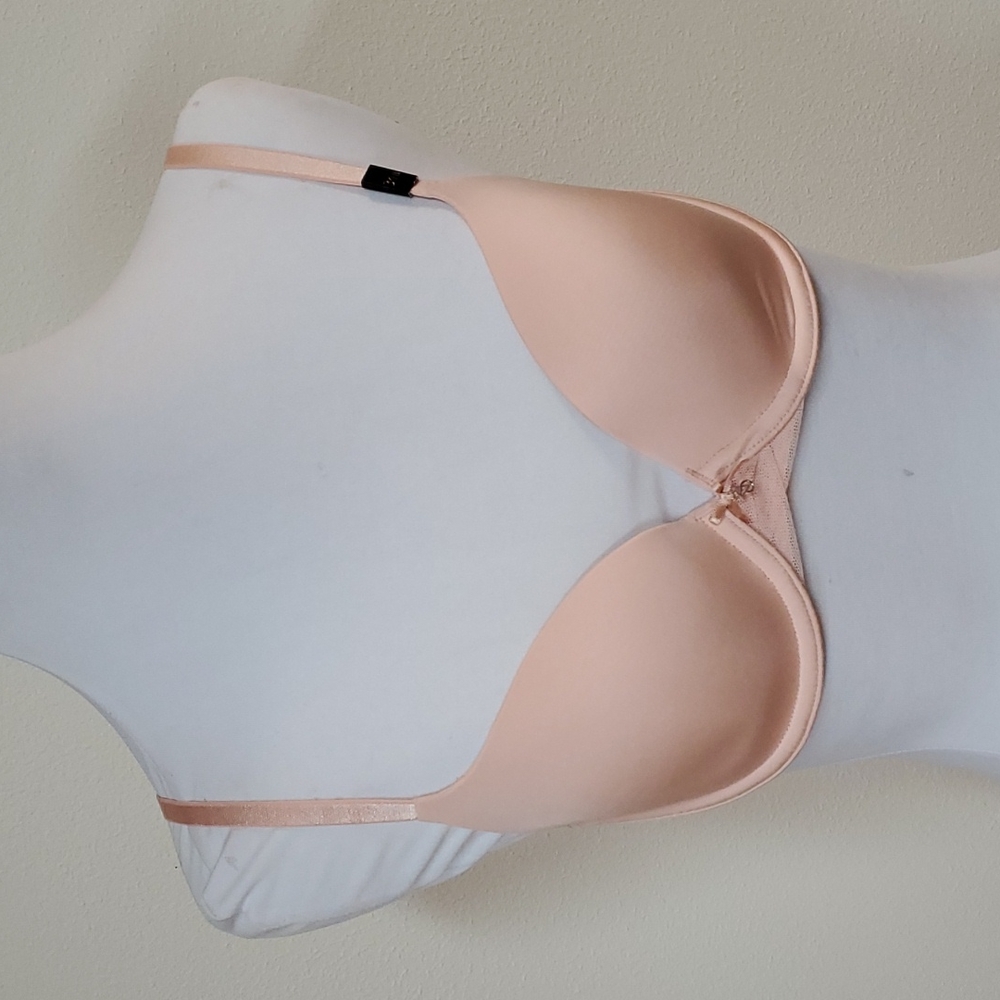 Pink Victoria's Secret bra 34b
